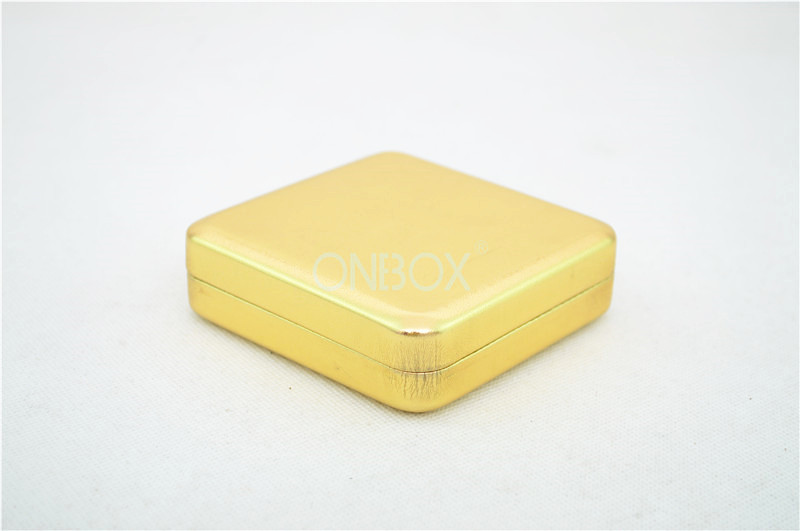 China Christmas Printed Gift Boxes In Glossy PU External , Wedding Keepsake Box With Customized Insert wholesale