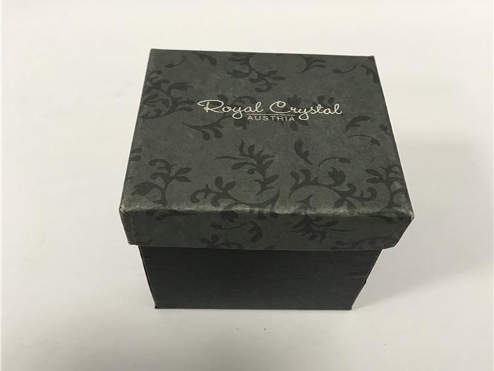 China Durable Cardboard Gift Packaging Boxes Lid And Base Deep High Capacity Delicate wholesale
