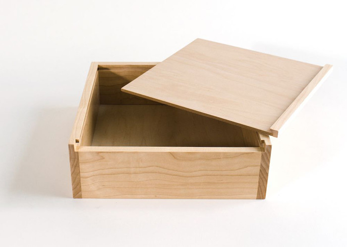 China Custom Sliding Lid Wooden Photo Album Box  For Usb Flash Drive / Wedding Photography Packing wholesale