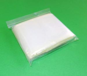 China Small PE Zip Lock Plastic Bags Clear Colour Customized Thickness For Clothes wholesale