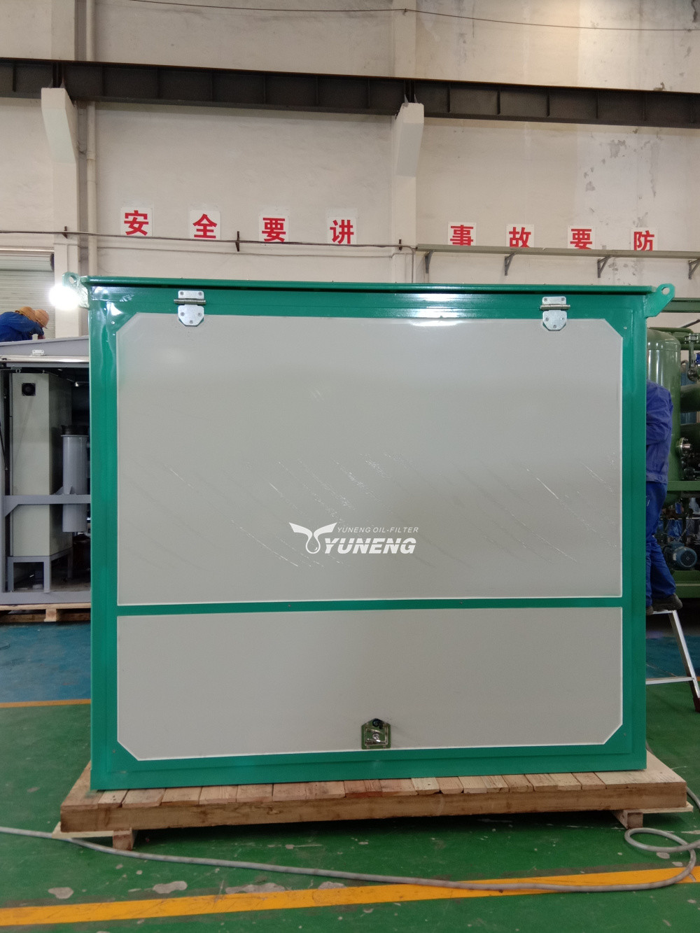 China With Atlas Air Compressor Transformer Dry Air Generator Machine for sale
