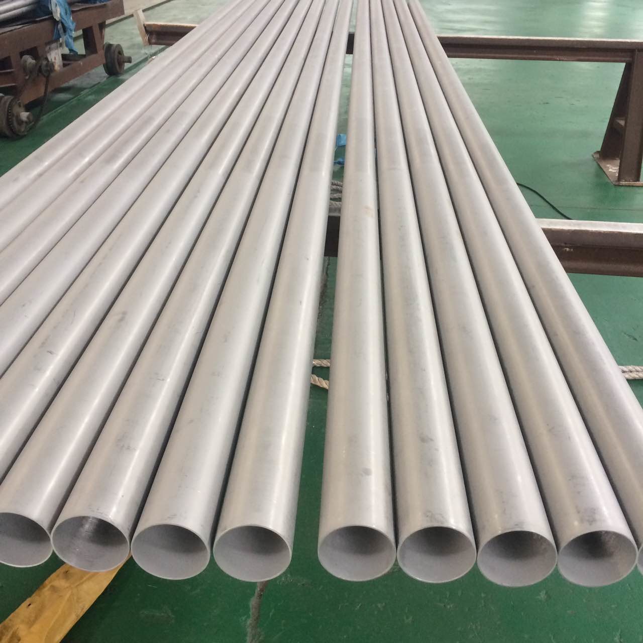 China 304l Sa 312 Tp 316l Stainless Steel Welded Tubes Ss Welded Pipe For Ocean Ship OD10-100MM wholesale