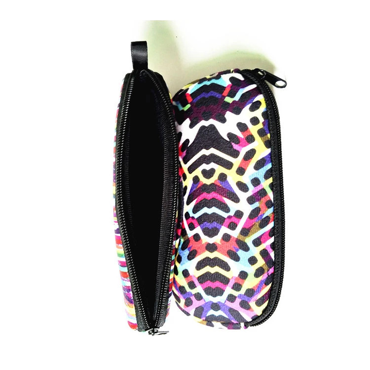 China Portable Travel Zipper Soft Neoprene Sunglasses bag.SBR Material. Size is 19cm*8.7cm. wholesale