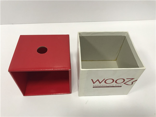China Sturdy Corrugated Storage Box Lid And Base Sturcture Red / White Matt Lamination wholesale