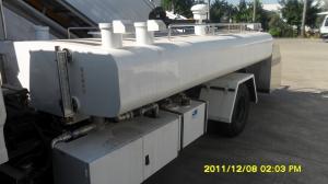 China Low Emissions Potable Water Truck Pelled Chassis 0.25 - 0.35 MPa Pressure wholesale