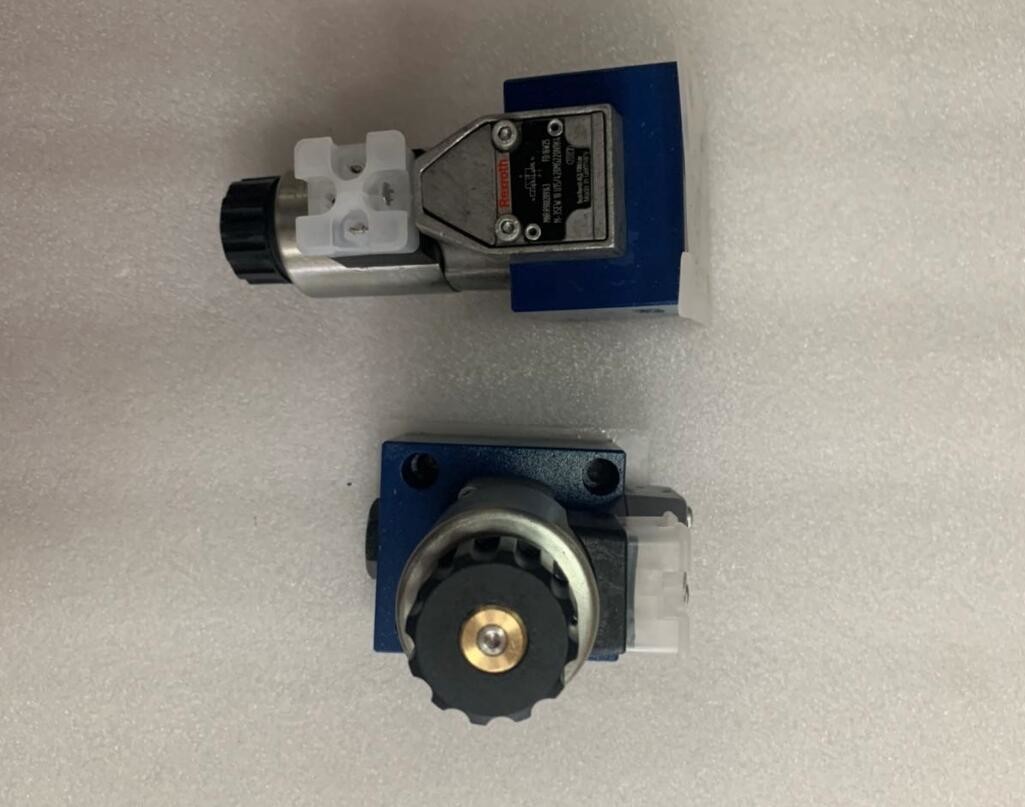 Hydraulic Type M-3SEW10 Directional Seat Valve with Solenoid Actuation for sale