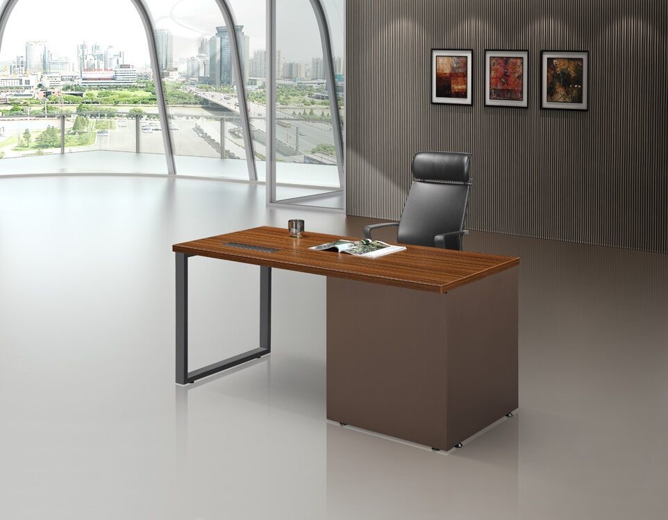 China Custom Size Office Manager Desk Charming Color Surface Commercial Furniture wholesale