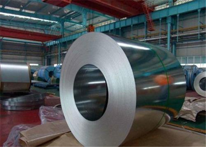 China ASTM Standard Galvanized Steel Coil Highly Heat Resistant Big Spangle Surface Structure wholesale