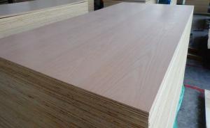 China AAA Quality P/C Red Oak Plywood , Cabinet Grade Plywood Wear Resistant wholesale