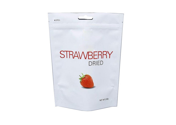 China 206g Strawberry Three Side Seal Bag Stand Up Style With Handhole wholesale