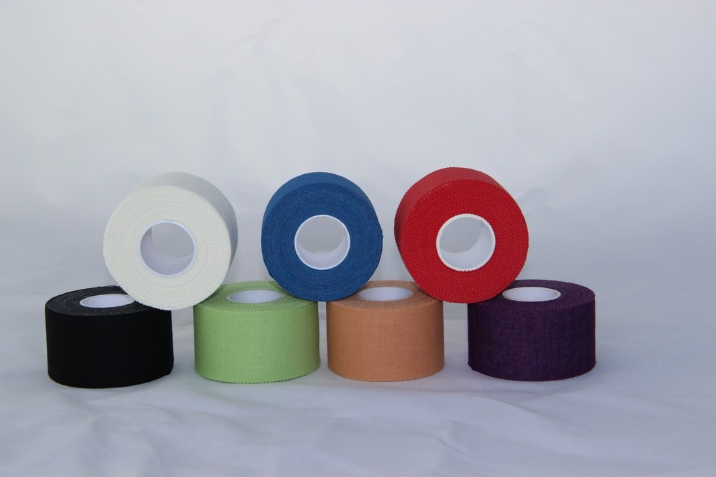 China Athletic Tape / Sports Tape / Trainer's Tape / Cotton Adhesive Tape wholesale