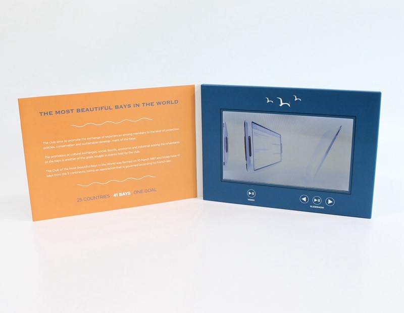 China Fastival Gift LCD Video Brochure With 2GB Memory , 10.1 Inch Lcd Video Greeting Card wholesale