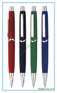 China retractable Rubberized gift pen, promotional hotel pen wholesale
