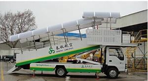 China Ecological Ground Handling Equipment , Non Slip Aircraft Boarding Ladder wholesale