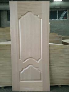 China 5 - 10% Moisture HDF Door Skin High Durabiloity Wood Veneer Door Skin wholesale