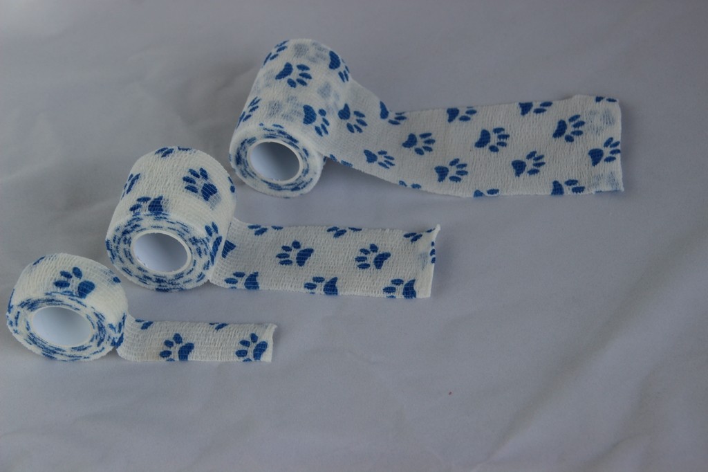 China Paw Prints Pet Wrap Self - adhesive Elastic Co-flex Printed Bandages Wrap wholesale