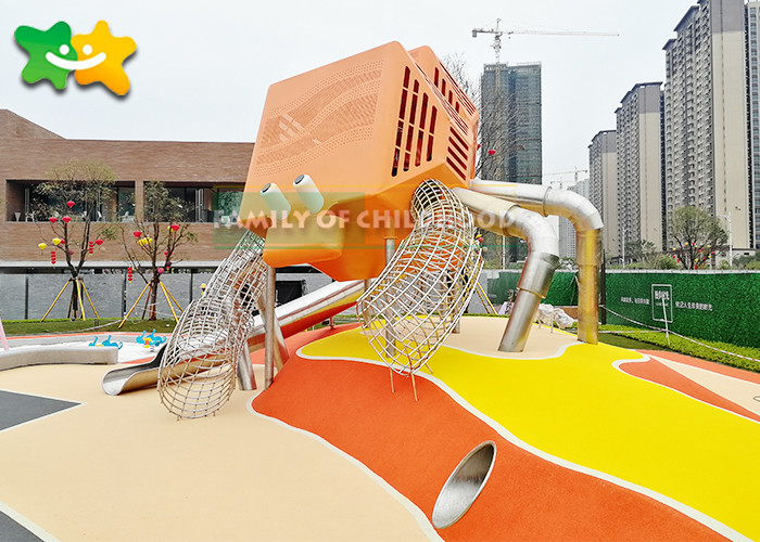 China Hermit Crab Outdoor Play Structures Fiberglass Material UV Resistance For Public Places wholesale