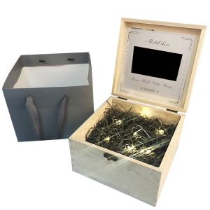 China Christmas Gift Screen Wooden Lcd Video Flower Box Brochure hd 7inch screen video box wholesale