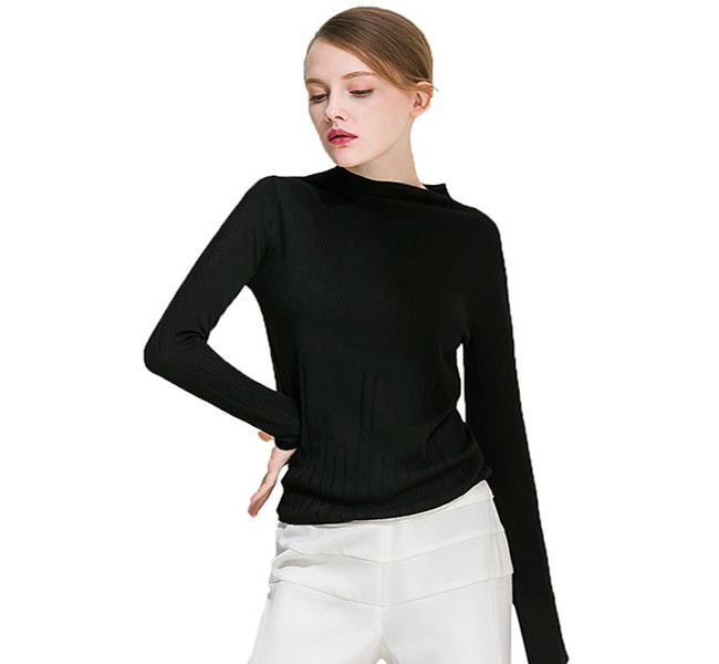 China Custom Women Knitted Sweater Round Neck Tight Jumper Pullover For Women wholesale