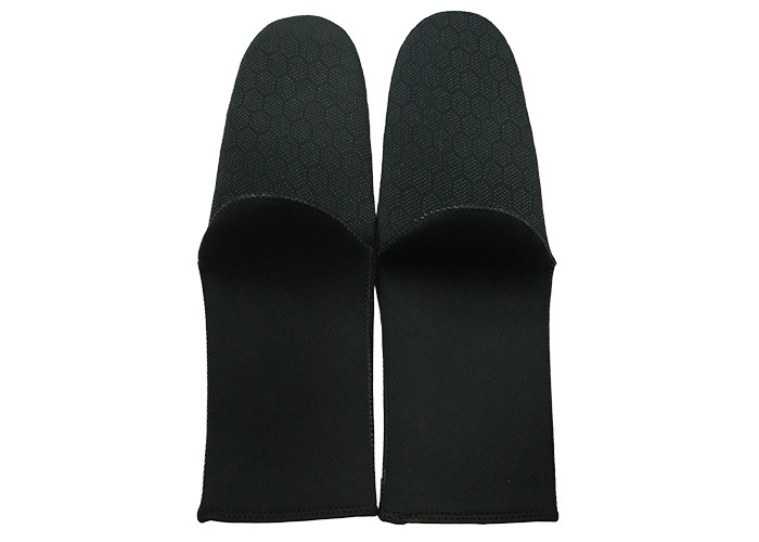 China Comfortable Neoprene Dive Socks , Anti Slip Wetsuit Socks For Swimming  wholesale