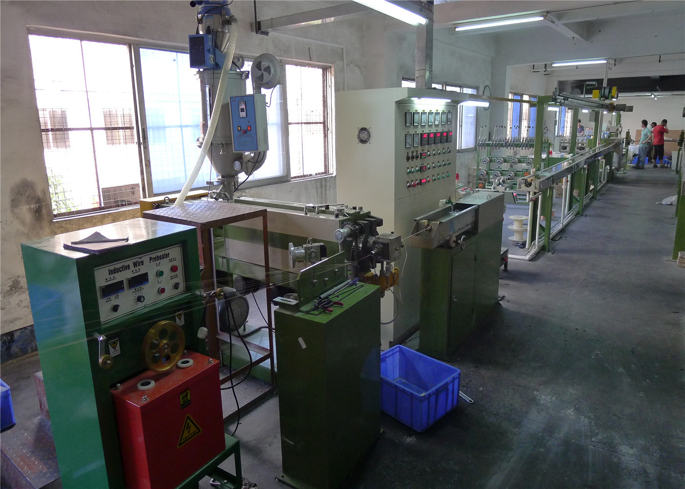 China Industrial Pvc Cable Extruder Machine , Electric Wire Manufacturing Plant wholesale