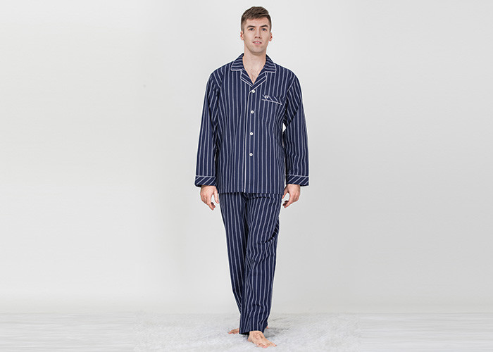 China Personalised Mens Long Pyjamas Set / Mens Luxury Loungewear Set Anti Shrink wholesale