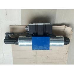 China Rexroth R900933076 4WREE10E1-50-2X/G24K31/A1V 4WREE10E1-50-22/G24K31/A1V Proportional Directional Valve for sale