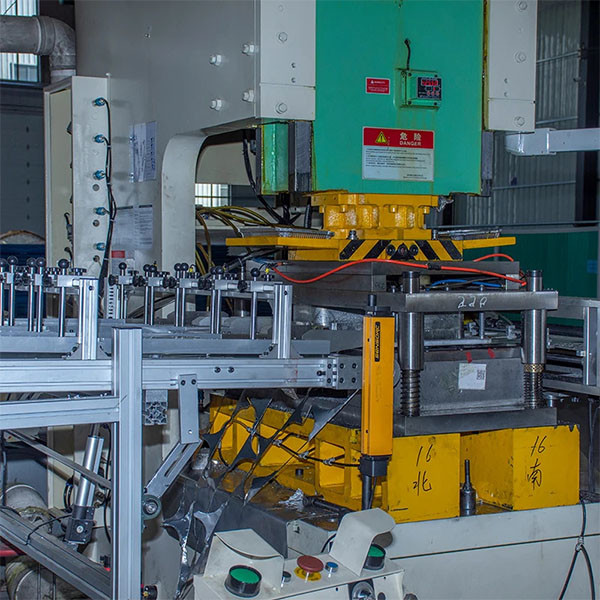 Square Black Smooth Foil Baking Pans​ Mini Disposable Cupcake Take-out Pan