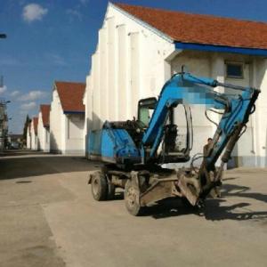 China Used Wheel Excavator ,Green Color and Good Condition Digger wholesale