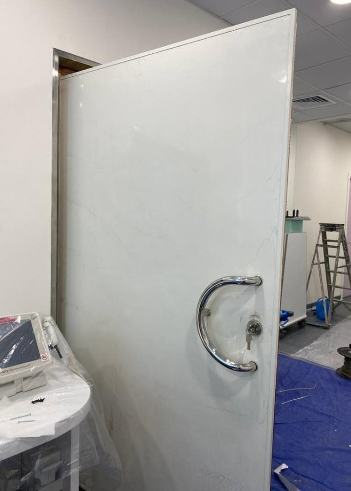 China Animal Hospital Large Size Rf Shielded Doors 100db Shielding Effectiveness wholesale