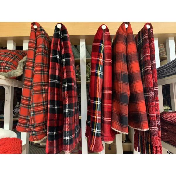 Customized Popular Plaid Sofa Flannel Sherpa Fleece Throw Blanket for High Standards