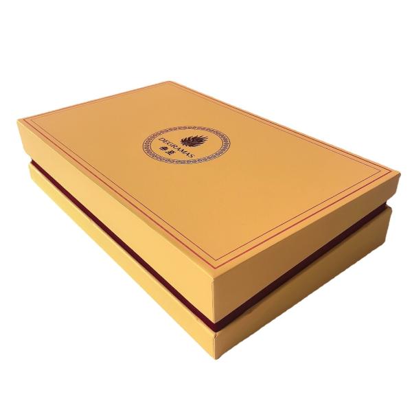 Antiwear Rectangular Cardboard Box With Lid , EVA Flat Pack Cardboard Gift Boxes