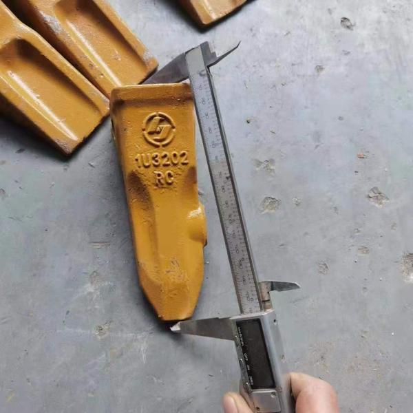 Excavator Bucket Tooth Best Price And Stiff Hard Bucket Tooth Pin Bucket Tooth