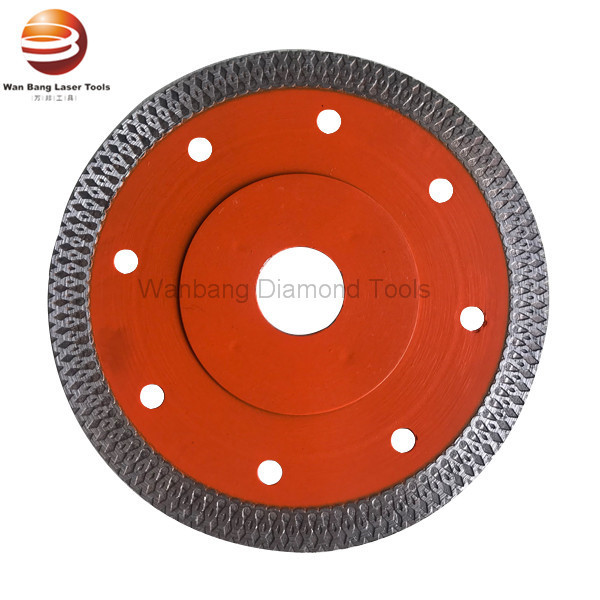 Hot Pressed Sintered Saw Blades Continuous With Flange