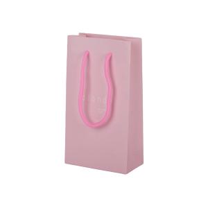 China 210gsm Coated Paper Gift Packing Paper Bags Pink Color Multipurpose OEM wholesale