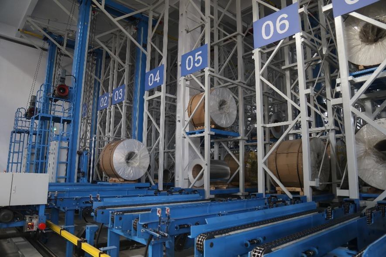 China 390 Slots ASRS Warehouse Heavy Duty Rack 3.5T 5T Aluminum Coil on sale