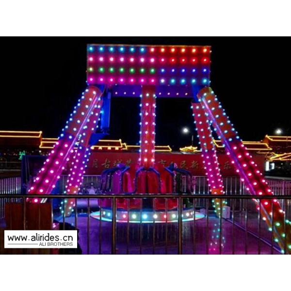 60 Degree Cool Theme Park Rides , Customized Seats Small Amusement Rides