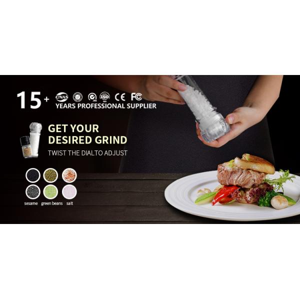 Food Grade 50 ml 80 ml Plastic Shaker Bottle Pet Packing Plastic Spice Jars Grinder Mill Set for Kitchen