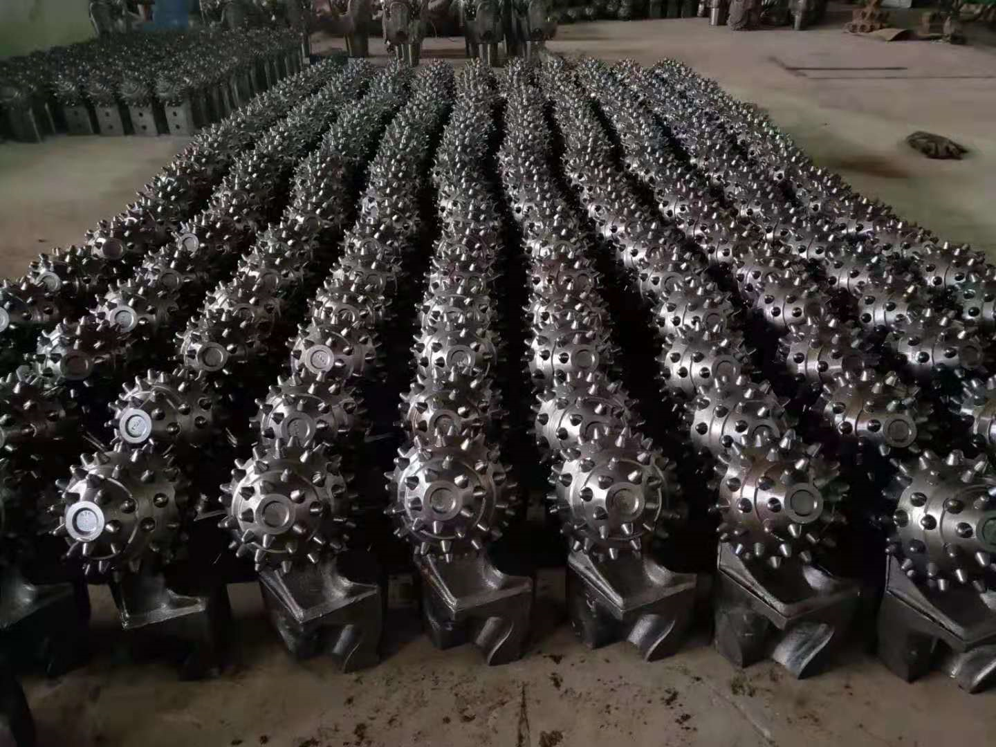 roller bit, rock bit, cone bit, cone for rotary drilling rig with 47pcs metal teeth