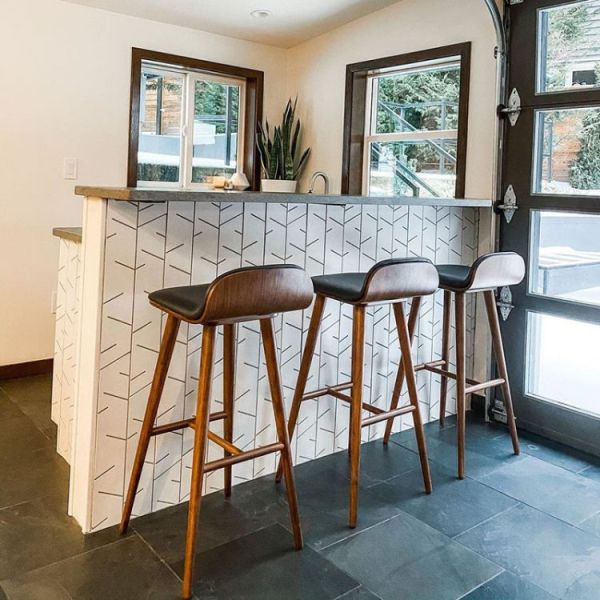 Modern Mahogany High Foot Wooden Bar Stools for Cushioned Seating in Bars and Clubs