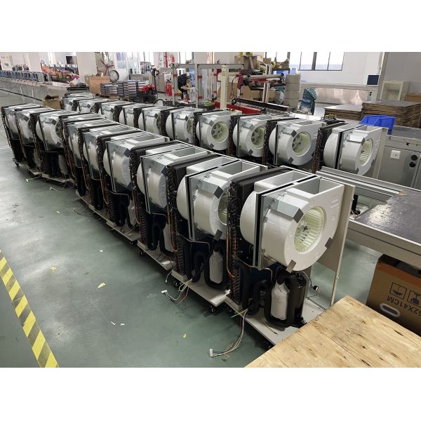 24-hour Timer Customized Power Supply and Adjustable Thermostat Portable Spot Cooler for Industrial