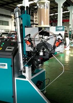 Hot Melt Automatic Butyl Extruder Machine High Speed preheating function