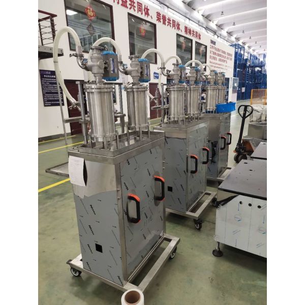 1L-5L Piston Shampoo Filling Machine Semi Automatic 2 Nozzle