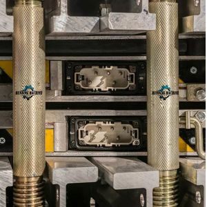 1600Mm Fabrics Enhance Conveyor Belt Vulcanizing Machine Sectional Belt