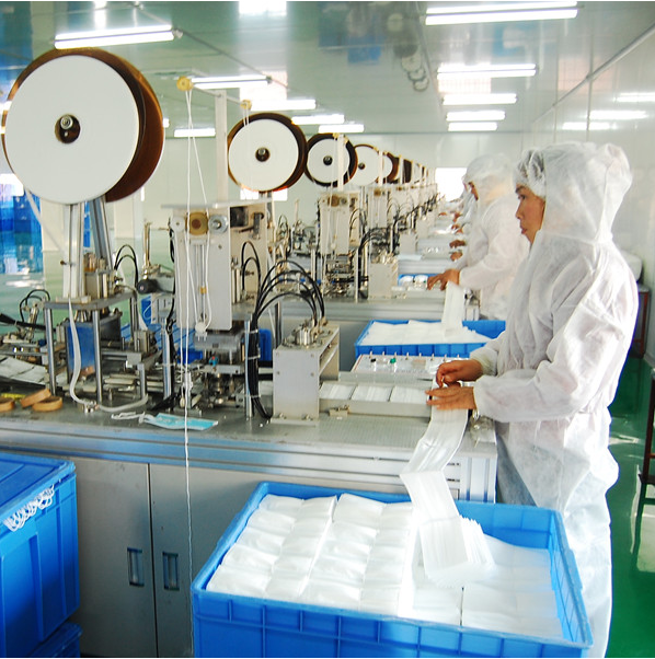 OEM Disposable Blue Earloop Face Mask , Hospital Mouth Mask Non sterile