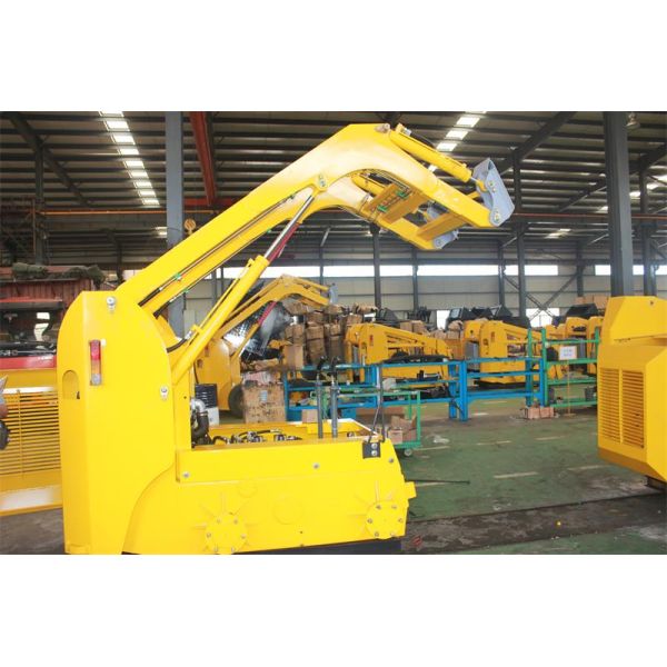 2016 hot products skid steer loader with Japan engine 65kw