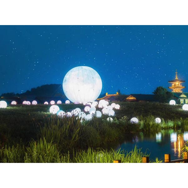 LED luminescent round ball lamp spherical landscape park scenic area courtyard grass lawn beautiful display bright lamp
