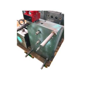 China Multi Cavity Plastic Injection Mold Making , PP PA Plastic Edge Gate Injection Molding on sale