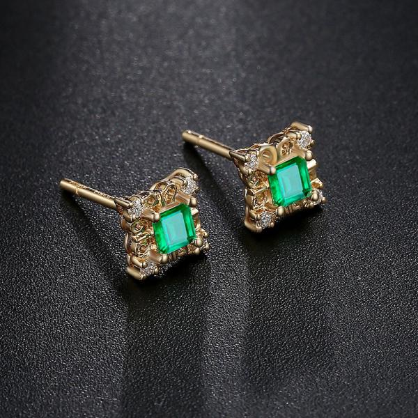 18K Yellow Gold Natural Emeral Inlay Diamonds Stud Earrings