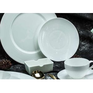 20pc Bone China Dinnerware Set